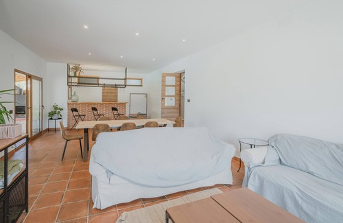 Torrecaballeros Maison | Maison Rurale 'Rural Torrecaballeros' avec Vue sur la Montagne, Piscine Privée et Wi-Fi