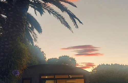 Welcome Bay Cabine | Rural Living Close to the City