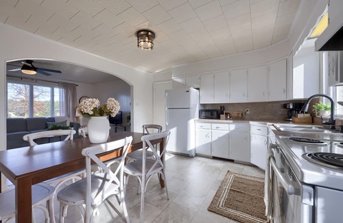 Spring Glen Maison | Rural, peaceful, sleeps 6, mountain views