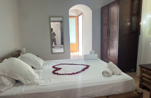 Sant Antoni de Portmany Lit Et Petit-Déjeuner | propriété rural Idéal pour les couples qui aiment la nature environnante et la tranquillité.