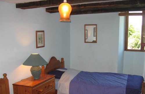 Boisne-la-Tude Maison | Rural retreat for 8 with amazing view, shared large pool and games barn