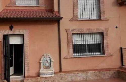 Poyales del Hoyo Cottage | RURAL Villa à usage touristique pour 10 personnes