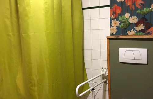 La Tardiere Cottage | Gîte écoresponsable avec 4 chambres, terrasse et activités, proche LPO, chauffage au sol