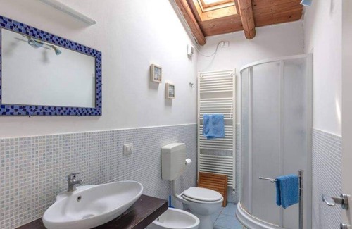 Cavriana Appartement | Rustic 2 Bedroom Apartment Near Lake Garda With Swimming Pool