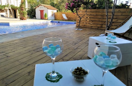 Barrio de la Vega Cottage | Hébergement rustique, musée de la maison. Piscine et BBQ