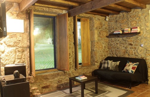 Seia Cottage | Maison rustique et confortable dans le village de Sabugueiro - Serra da Estrela