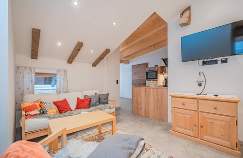 Hopfgarten Markt Appartement | Combinaison ferme-appartements vacances rustique