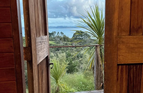 Shelly Beach Maison | Rustic barn on organic farm in South Head