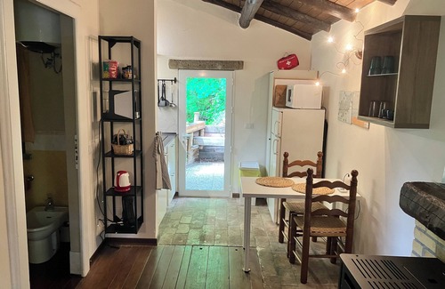 Borgo Val di Taro Appartement | Rustic Borgo val di Taro Studio w/ Private Terrace