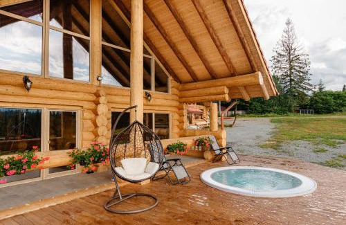 Calatele Chalet De Ski | Rustic Chalet