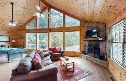 Sautee Nacoochee Maison | Rustic Charm