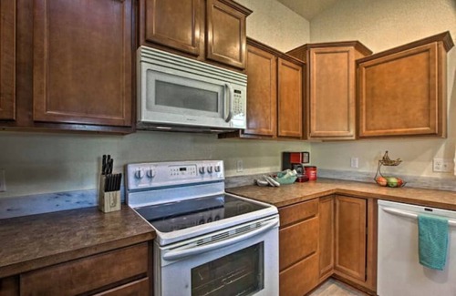 Saginaw Maison | Escape to Nature: Rustic Chic 4BR Farmhome