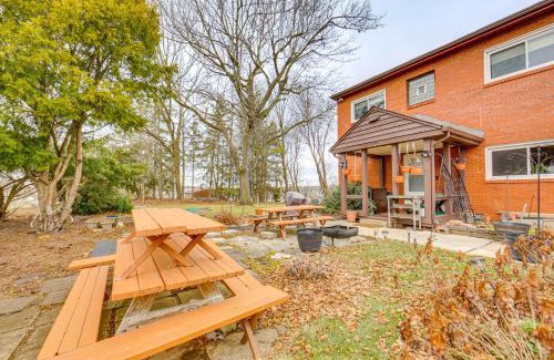 West Mifflin Maison | Rustic Chic Retreat 4 Mi to Kennywood!