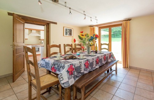 Lierneux Cottage | Gîte de charme avec terrasse à Jevigné
