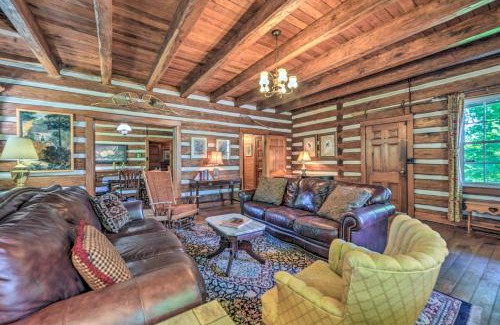 Dover Maison | Rustic Dover Retreat with Porch - Walk to Boat Ramp!
