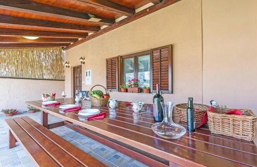 Sajini Maison | Rustic Holiday House / pet friendly / wifi