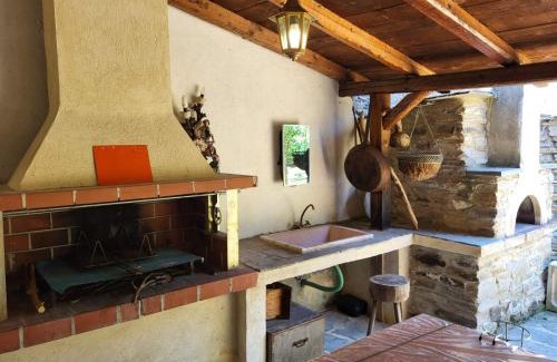 Eleutheroupoli Maison | Rustic House