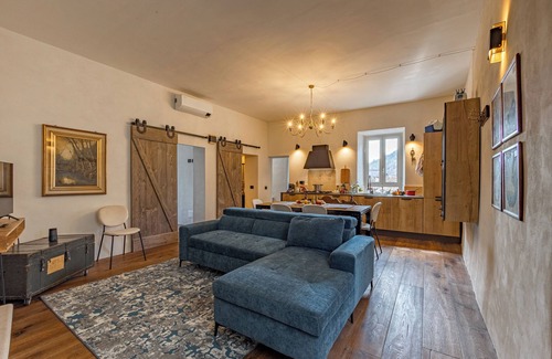 San Gregorio da Sassola Appartement | "Rustic Rome Retreat: Countryside Charm & Weekend Getaway"