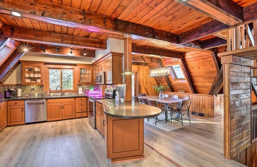 LaFayette Cabine | Rustic LaFayette A-Frame Cabin w/ Game Room!
