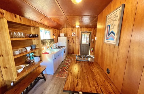 Indian Lake Cabine | Rustic Lake View Cabin in Heart of Adirondacks