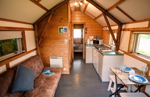 Forres Cabine | Confort-Shieling With Hot Tub-Cabine-Douche