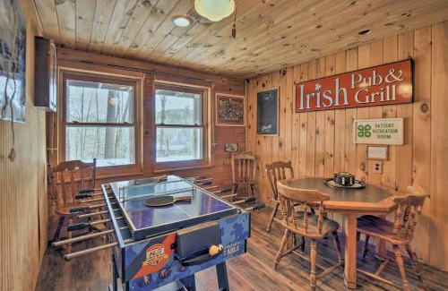 Eidelweiss Village Maison | Rustic Madison Treehouse Cabin with Game Room!