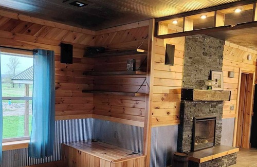 Dayton Maison | Rustic meets trendy