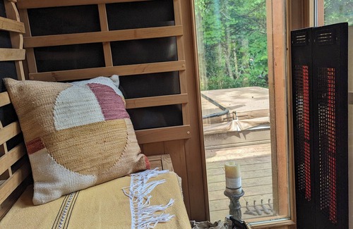 Vashon Island Autre | Rustic Modern Farmhouse on Vashon Island with Hot Tub & IR Sauna, Firepit