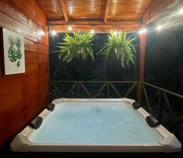Penas Blancas Maison | Rustic mountain cottage near La Fortuna