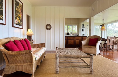 Kaunakakai Cottage | Rustic retreat with panoramic views, tropical gardens, & biodynamic produce!