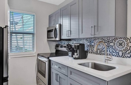 Downtown Fort Lauderdale Appartement | Rustic Retreats: Beachy 1BR in the heart of Fort Lauderdale