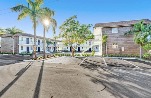 Downtown Fort Lauderdale Appartement | Rustic Retreats: Beachy 1BR in the heart of Fort Lauderdale
