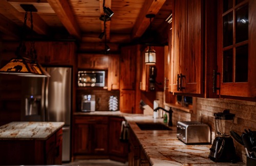 Northumberland Cabine | Rustic Riverfront Retreat w/ Hot Tub + River Access + Views