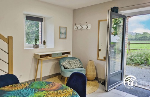 Saint-Cenere Cottage | Charme bucolique : gîte 2 chambres avec jardin, poêle à bois et activités nature