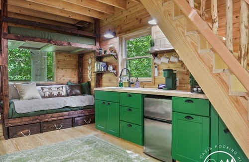 Logan Maison | Rustic Treehouse Oasis in Hocking Hills -Adventure Awaits