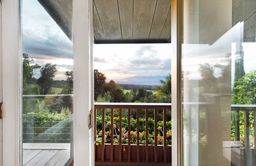 Makawao Cottage | Luxury Upcountry retreat with breathtaking views!
