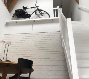 Lekkum Appartement | Rustig logeerverblijf aan de rand van de stad