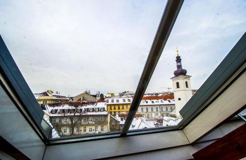 Nove Mesto Appartement | Ruterra Red Roofs View With Garage