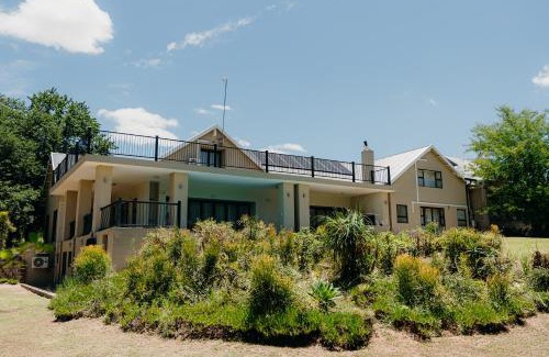 Hazyview Maison | Ruzelle Family House