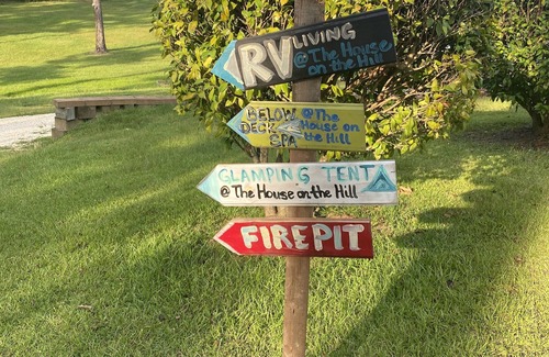 Laurel Maison | RV Living w/Pool @The House on the Hill