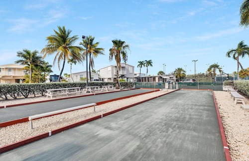 Cutthroat Harbor Estates Location De VR | RV Lot 433 Venture Out, Canal Front