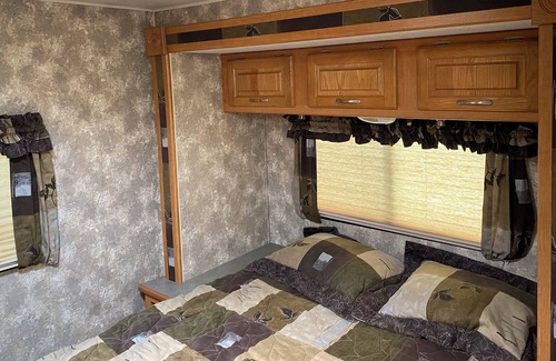 Stafford Maison | RV on Private Site at Roaring Brook Campground