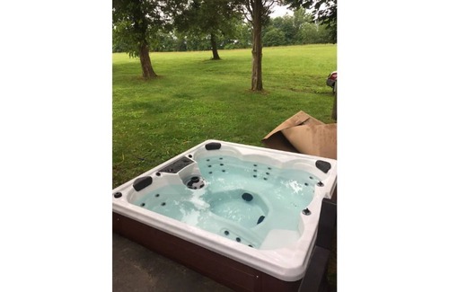 Pine Grove Location De VR | RV Site on Quiet, Private Airport