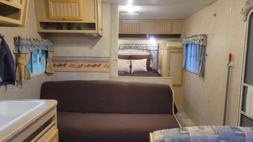 Regional District of Fraser-Fort George Autre | RV with Rocky Mountains View
