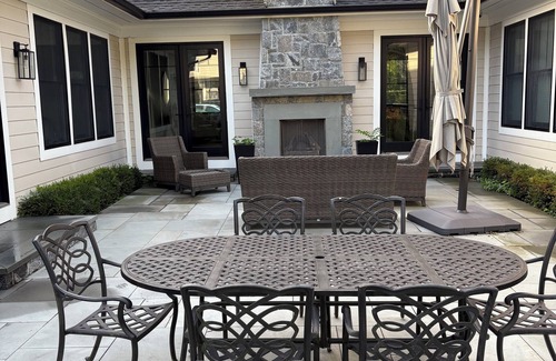 West Hills Maison | Ryder cup rental NEW CUSTOM 3 BEDROOM RANCH 7.2 miles from bethpage black course