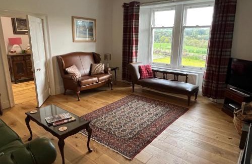 Sanquhar Maison | Ryehill with Fishing