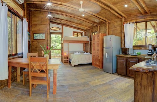 Samara Appartement | Sámara Tarantela Houses, Casa Guadua