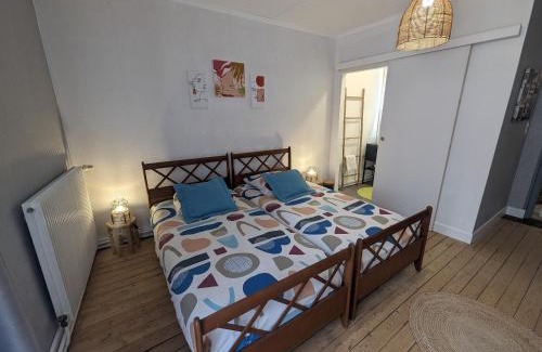 Chateauvillain Maison | Séjour détente et confort à Châteauvillain, 2 ch, Parc national de forêts, tarifs tout compris - FR-1-611-94