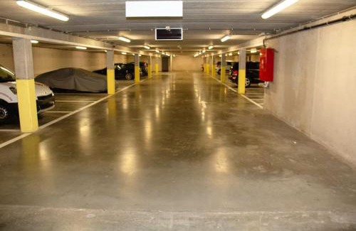 Dinant Appartement | Séjour en bord de Meuse avec garage