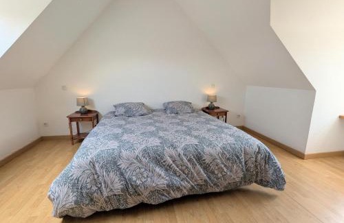 Scoury Maison | Séjour Nature Confortable à Arpheuilles avec Parking - FR-1-591-728